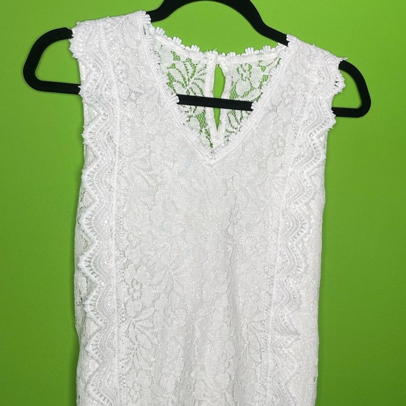 White Lace Tank - Picture 5 of 6